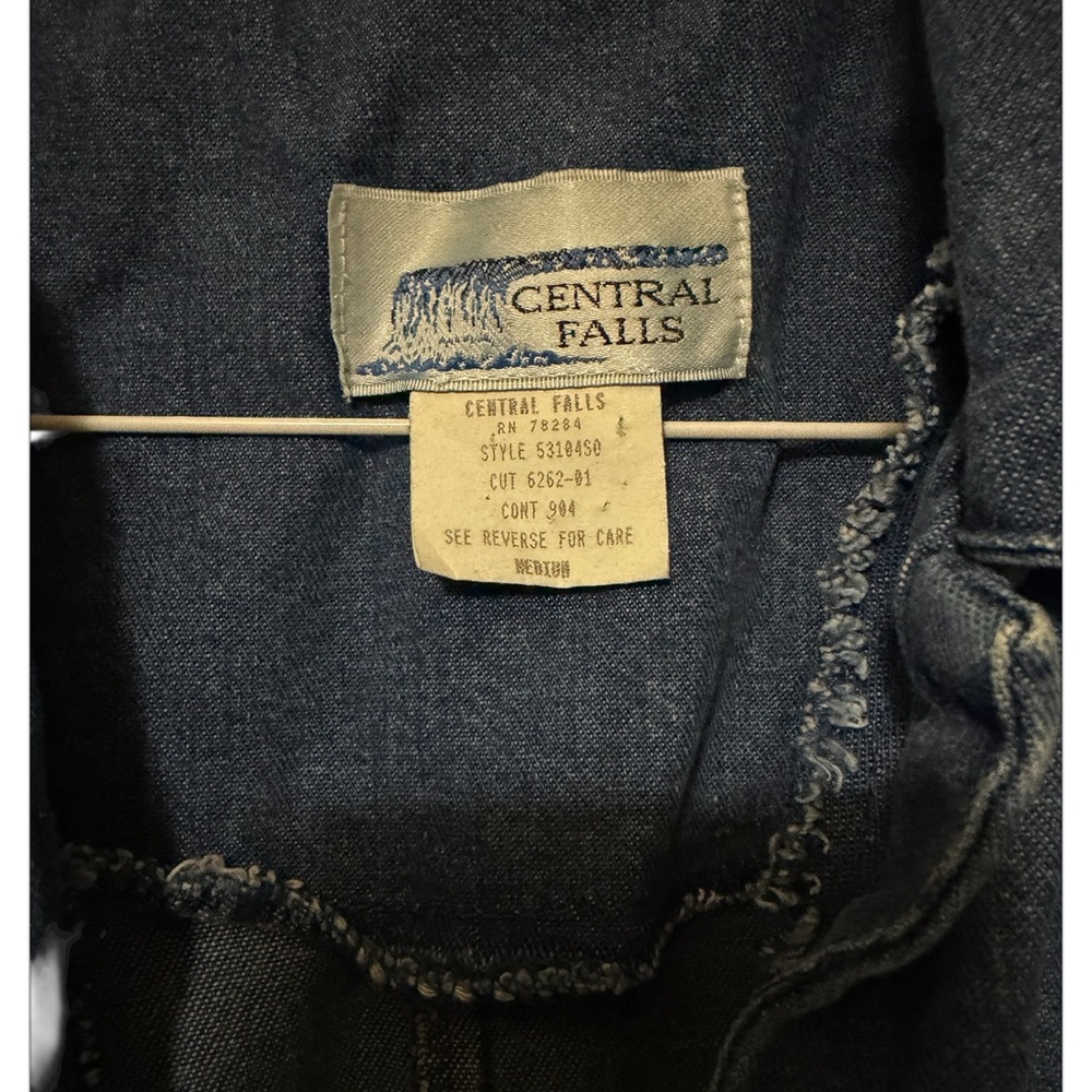 Central Falls Vintage Denim Vest Women’s Medium 90s Y2K Button Front Sleeveless - Picture 5 of 5
